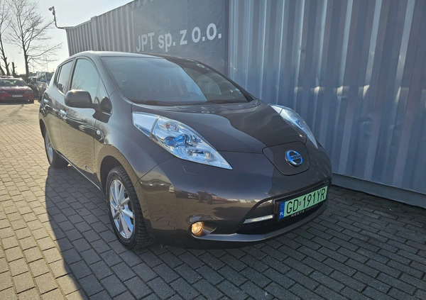 Nissan Leaf cena 49077 przebieg: 115799, rok produkcji 2016 z Margonin małe 497